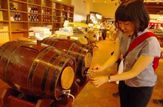 ワインの試飲もできます