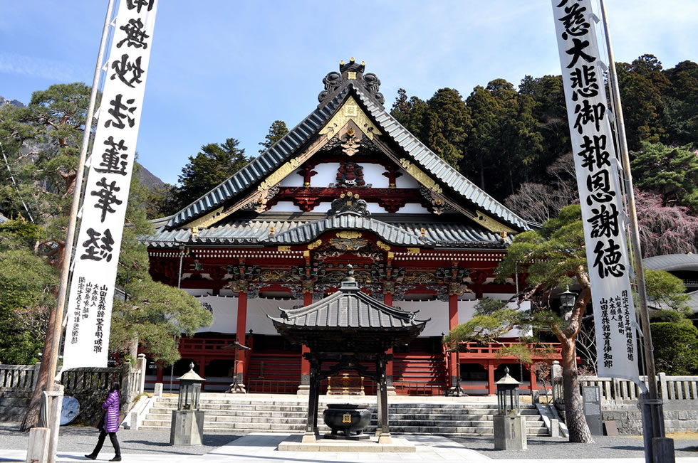 身延山久遠寺で初詣・初日の出&宿坊朝食と初湯