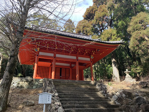 朝熊山内の明星堂