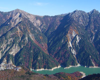 大観峰から見た黒部湖（イメージ）