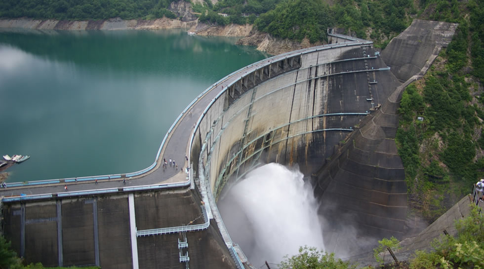 立山黒部アルペンルートバスツアー