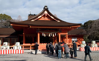 H104 北口本宮浅間神社参拝とほったらかし温泉のイメージ