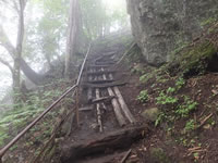 三峯神社奥宮ハイキングツアー