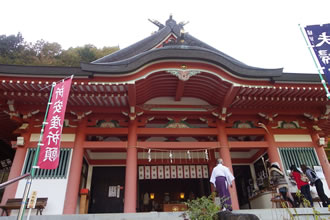 武田神社と夫婦木神社&パン詰め放題バスツアーのおすすめポイント