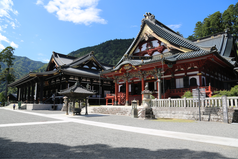 身延山久遠寺での御開帳・法話・天毬temariワークショップツアーの特典内写真001