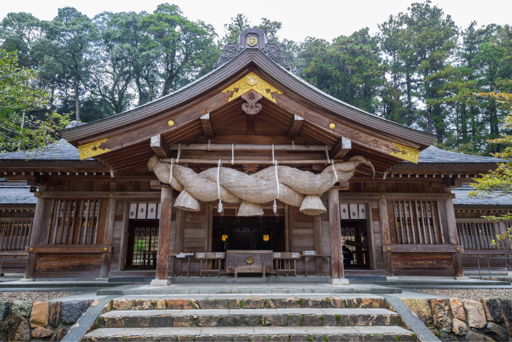 石見国と出雲国の一宮巡り・絶景の元乃隅神社ツアーのイメージ1