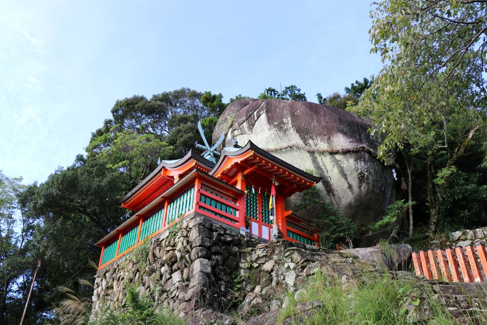 神倉神社のゴトビキ岩