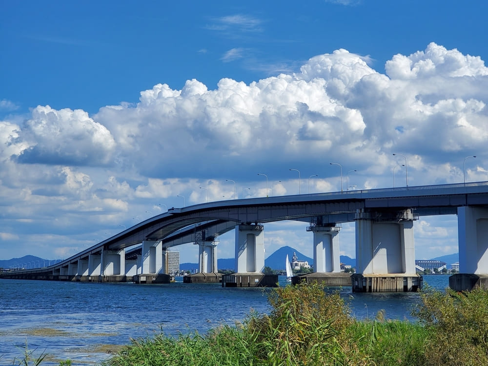琵琶湖大橋