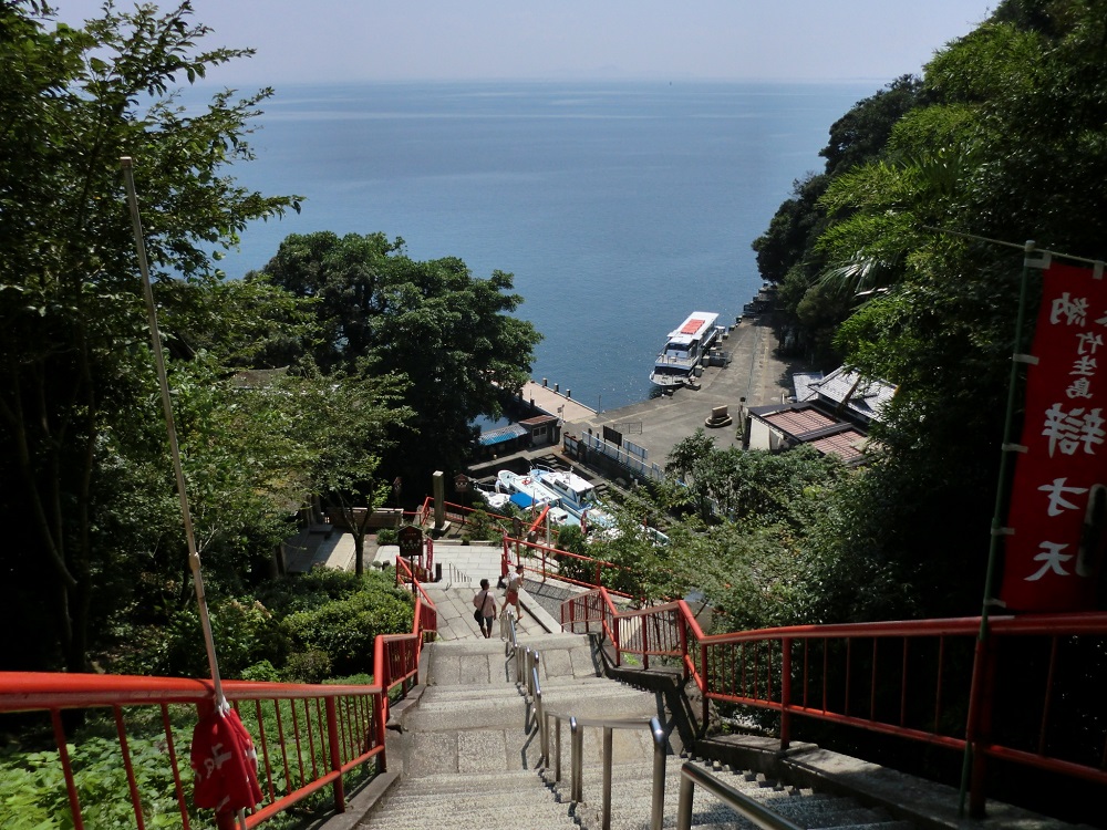 竹生島　祈りの階段