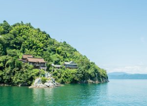 都久夫須麻神社　琵琶湖からの風景