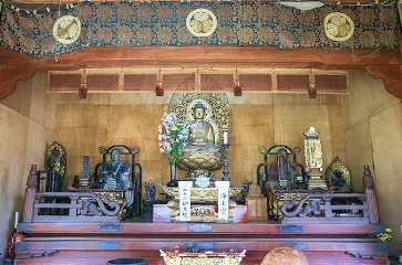 月照寺・現本堂と茶室