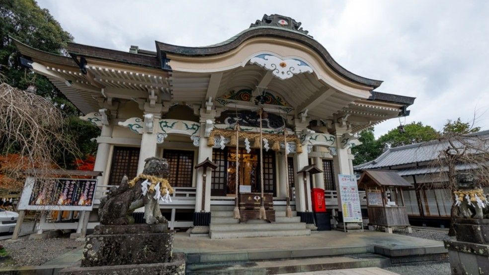 祐徳稲荷・宝当神社など九州4社を巡る開運ツアー