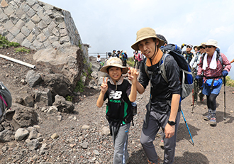 2泊で登る超ゆったり行程の富士登山のイメージ