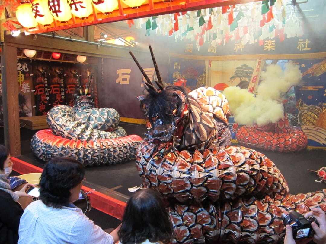 石見神楽の「大蛇」