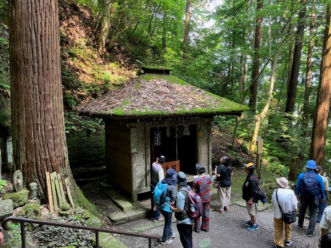 山寺観光協会のガイド案内
