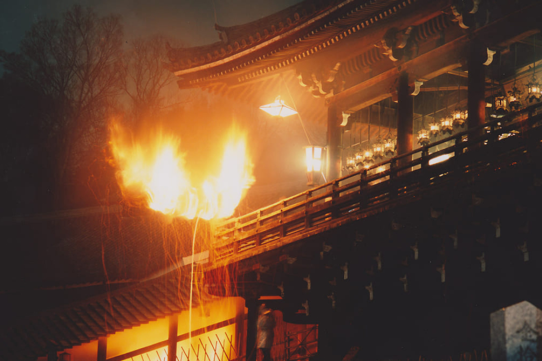 東大寺二月堂の修二会（お松明）バスツアー2026