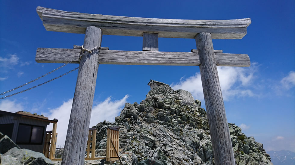 立山登拝 越中国一宮の雄山神社三社巡り