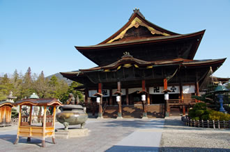 戸隠神社五社巡りと善光寺ツアーのイメージ1