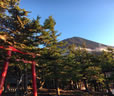 富士山からの御来光と浅間神社早朝祈祷バスツアー