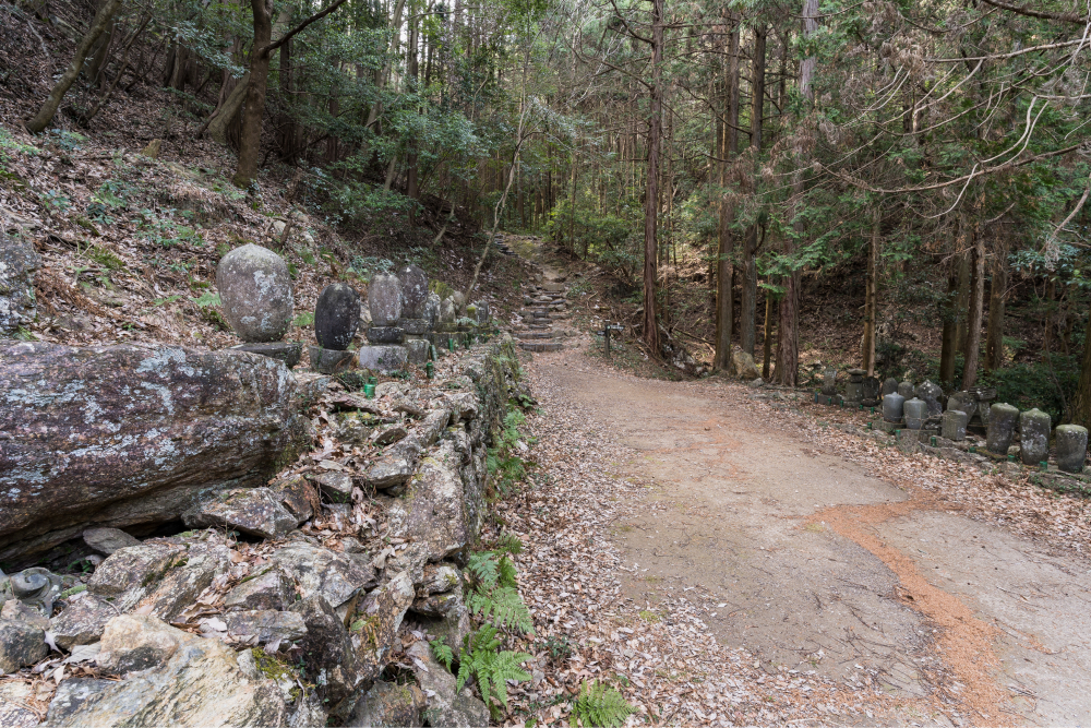 北関東のパワースポット!足利織姫神社から両崖山へ・関東の高野山「浄因寺」トレッキングの魅力