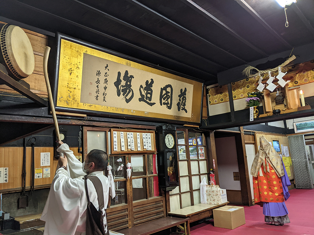 七面山奥の院～神秘の山頂に泊まる～の魅力