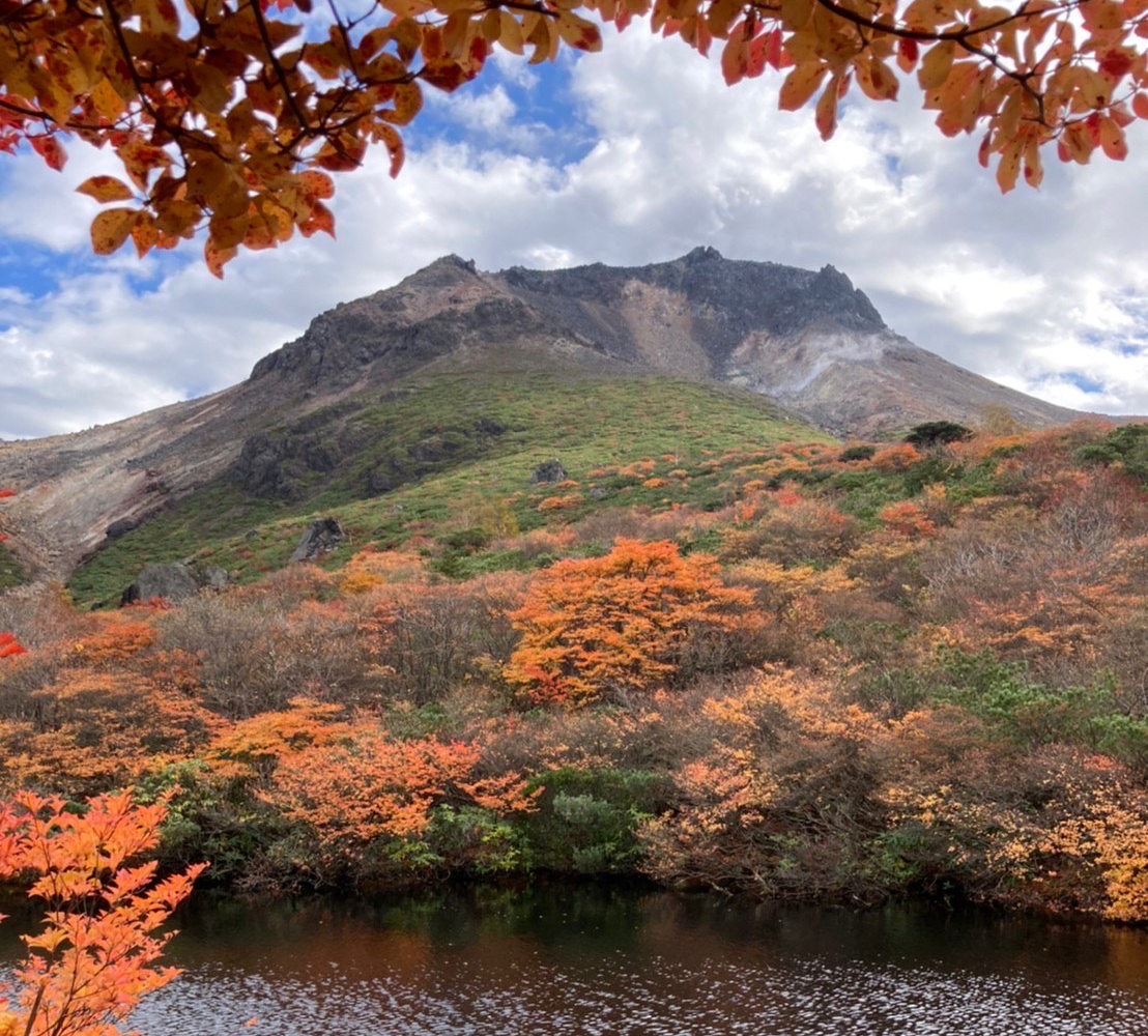 歩いてしか行けない秘湯！三斗小屋温泉と那須岳の主峰・茶臼岳　