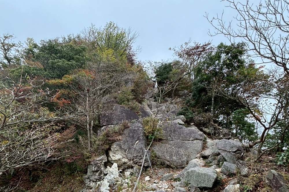 英彦山は鎖場がありまず