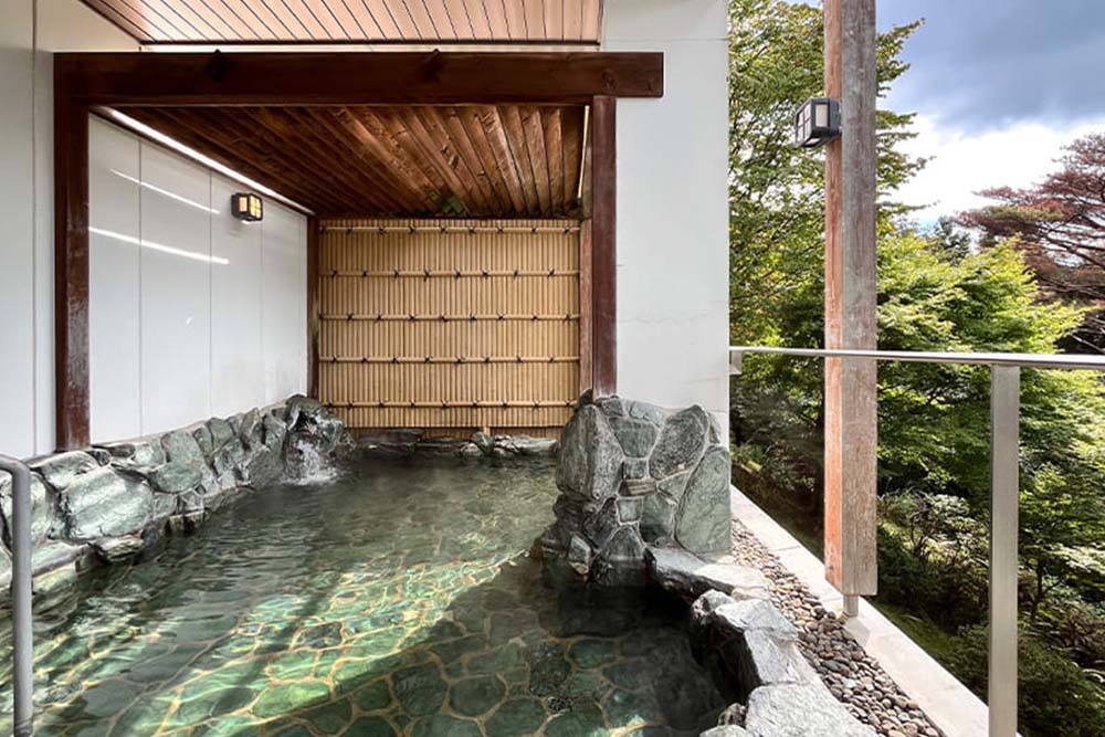 ホテル露天風呂