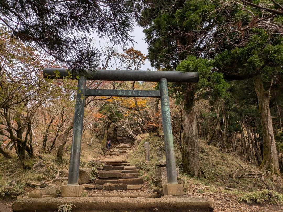大山登山道の鳥居