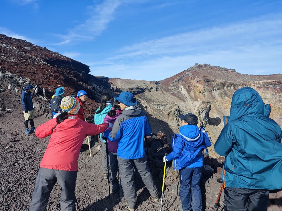 親子で富士登山ツアーイメージ