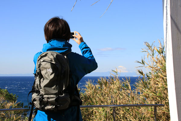 富士山遥拝所もこの日みたいな晴天だと見事ですね。普段はここまで見れないそうです。