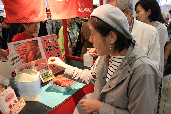 その後は生明太子を試食。