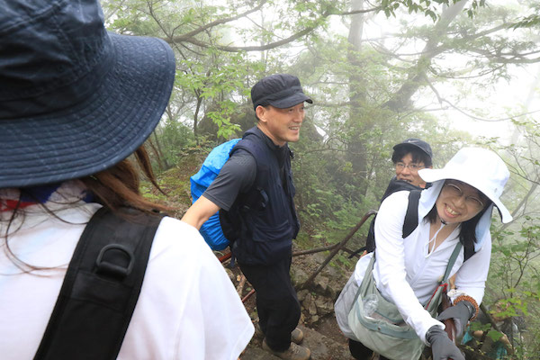 最後の階段で少し渋滞中