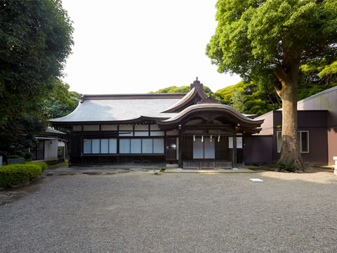 酒列磯前神社斎館です