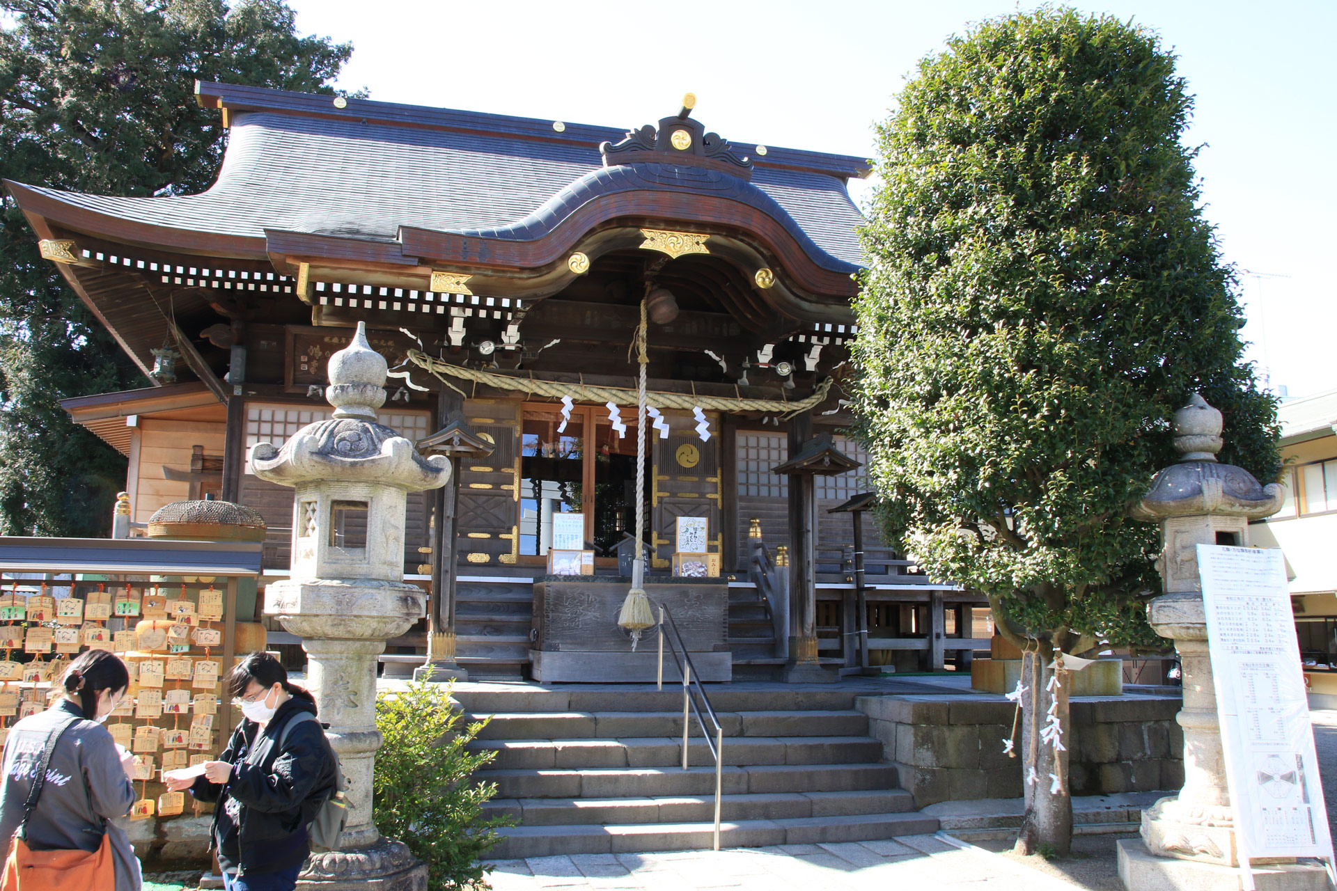 もどって健田須賀神社に参拝。ここも御朱印がいっぱいです。