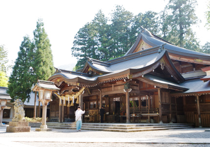 白山比咩神社おついたちまいり