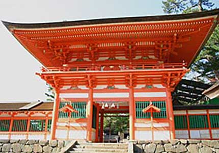 国譲り神話の出雲と絶景の元乃隅稲成神社ツアー