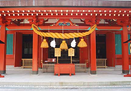 上田城と生島足島神社などの上田市八社巡りバスツアー