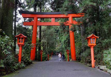 箱根九頭龍神社で縁結び初詣参拝