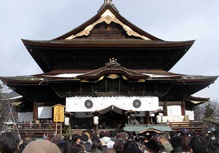 戸隠五社巡り＆善光寺ツアー