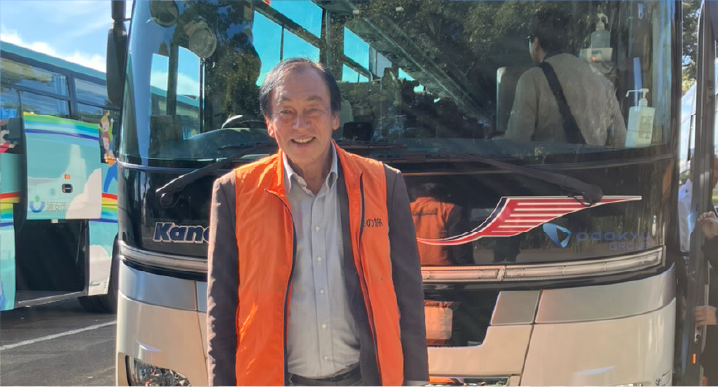 添乗員：澤田清